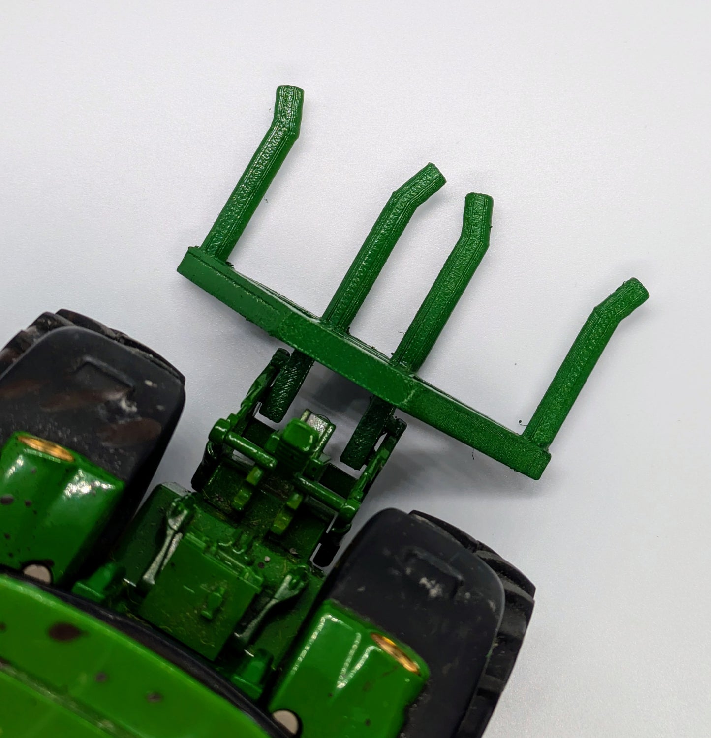 1:32 scale Double Bale Lifter