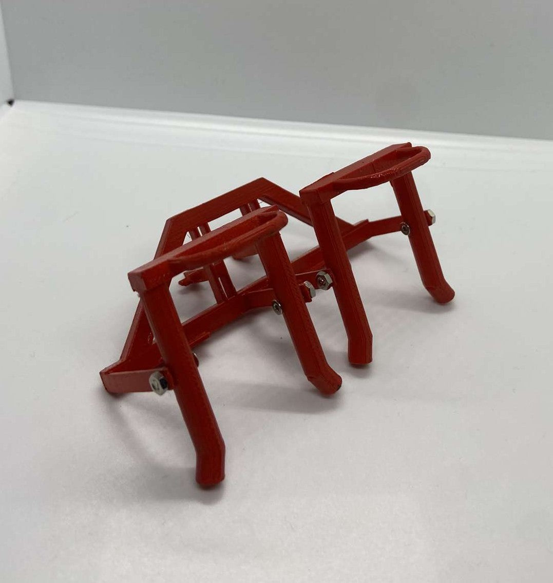 1:32 scale Double Tipping Bale Lifter